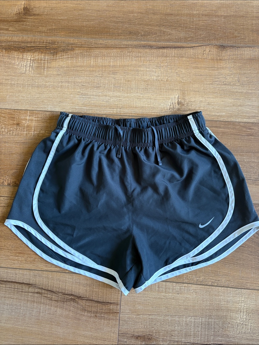Women’s Nike Tempo Dri-fit Shorts 3”